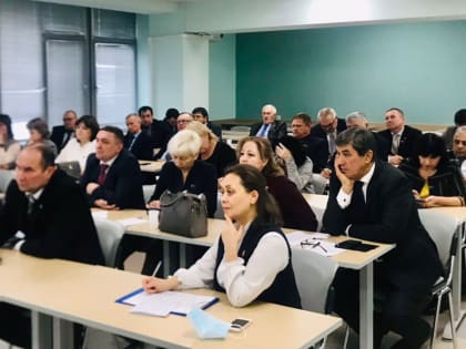 Состоялась встреча-дискуссия Александра Груничева с главами сельских поселений республики