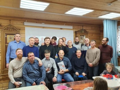 В День отца на приходах Казанской епархии прошли праздничные мероприятия