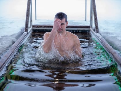 Бизнес Челнов скинулся на оборудование купели на Крещение