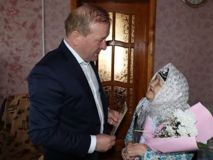 Власти Дрожжановского района поздравили вдов ветеранов Великой Отечественной войны