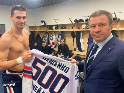 Нижнекамский «Нефтехимик» уступил «ЦСКА» со счётом 7:4