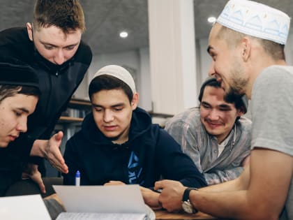 На «форум 1100-летия» заявились 150 юношей и девушек. Проекты  – от изучения Куръана до обучения финансовой грамотности