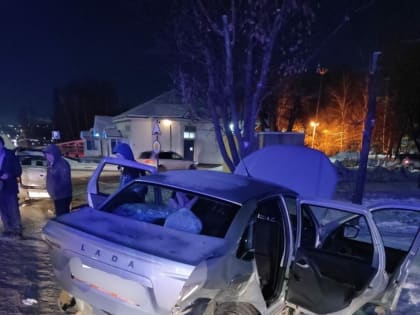 Четыре человека получили травмы в массовом ДТП в Набережных Челнах