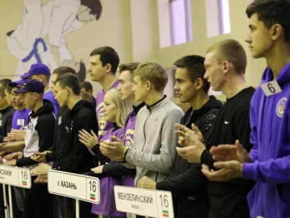 Казанские студенты стали первыми в республиканском конкурсе водительского мастерства