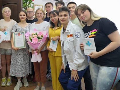 Студенты-медики со всей России завершили летний трудовой проект по заботе о здоровье жителей Альметьевска