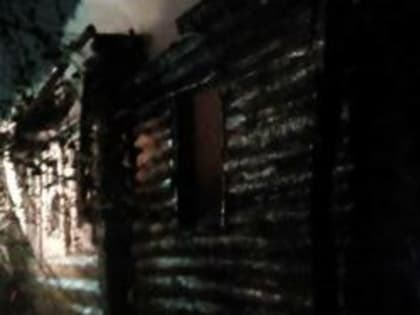 Два человека погибли в загоревшемся частном доме в Татарстане