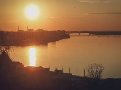 Отмененный концерт, ночные смены и газовый «хлопок»: чем жил Татарстан