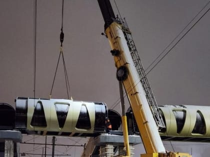 На проспекте Победы установили пешеходный надземный переход