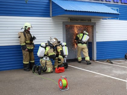 Бойцы газодымозащитной службы из Нижнекамска стали лучшими в РФ