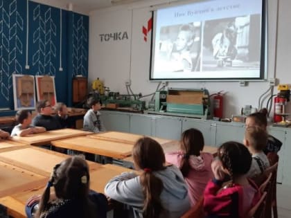 В Алабердинской средней школе с учащимися была проведена беседа: «Жизнь без границ»