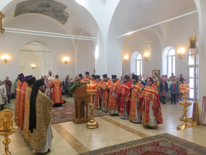 В день Отдания Пасхи в Казанско-Богородицком монастыре Бугульмы состоялось торжественное богослужение