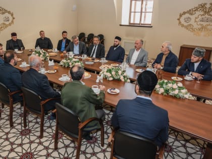 Камиль хазрат в резиденции ДУМ РТ встретился с религиозными деятелями Турции