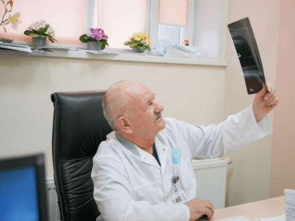 «Летящий на тюбинге как машина без тормозов»: 285 человек с травмами обратились к врачам