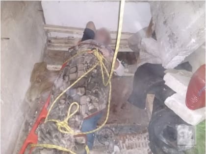 В Челнах спасатели помогли пожилому мужчине, упавшему в погреб