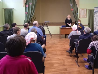 Серебряные волонтеры Совета ветеранов (пенсионеров), в преддверии Нового года, встретились с подопечными Чистопольского Дома - Интерната