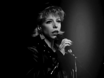 Исполнившая главную песню для «Твин Пикса» Джули Круз умерла в возрасте 65 лет