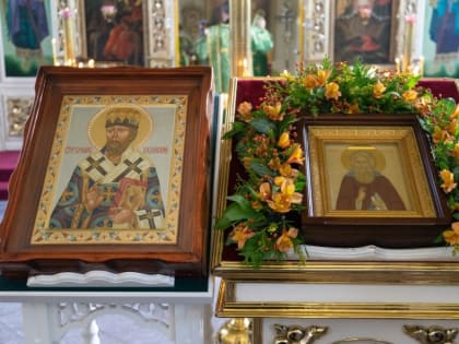 В духовной школе молитвенно прославили преподобного Сергия Радонежского и святителя Германа Казанского