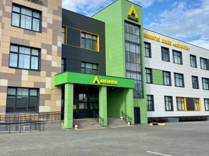 «Не дай бог какая-нибудь эвакуация»: жители Куюков обеспокоены «резиновым» лицеем