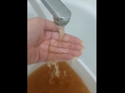 «Фанта» из-под крана: жители поселка Новые Салмачи пожаловались на качество воды