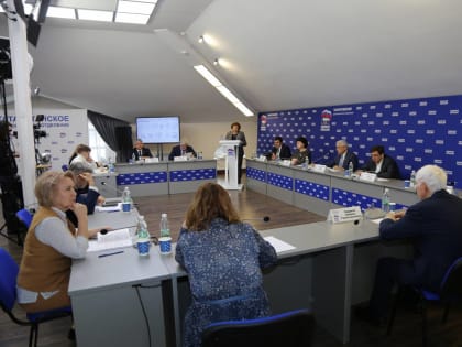 Мухаметшин призвал первичные отделения «Единой России» активизировать работу