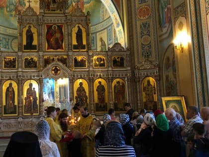 В день празднования Всех святых в земле Российской просиявших в Альметьевске состоялись торжества