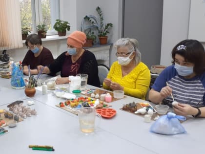 В центре реабилитации «Изгелек» провели творческое занятие