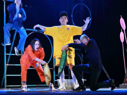 В Бугульминском драмтеатре состоялась премьера фэнтези-каникул «Бездонное озеро»