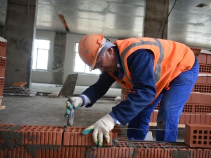 Готовность новой школы в 69 микрорайоне составляет 33%