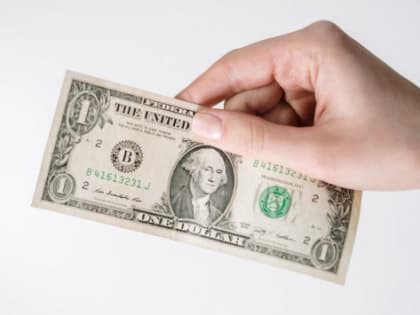 В Татарстане в банках вдвое снизилась доля вкладов в валюте