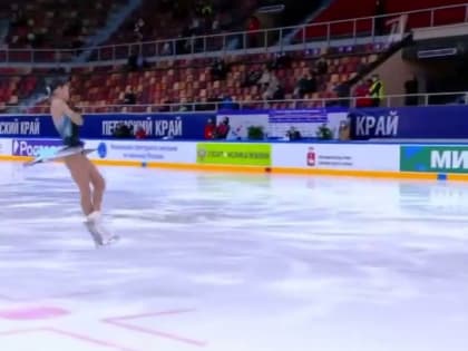 Видео: 14-летняя фигуристка Петросян прыгнула первый четверной риттбергер в истории
