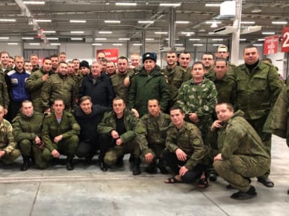 Глава Лениногорского района Рягат Хусаинов встретился с мобилизованными лениногорцами