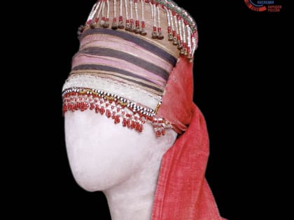 В Казани представят том проекта «Русские коллекции в музеях Татарстана» о головных уборах