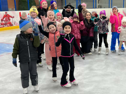 15 февраля  2023 года  в  рамках Дня зимних видов спорта провели «Веселые старты» среди воспитанников младшего возраста.