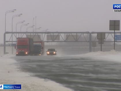 В Татарстане из-за непогоды перекрыли трассы для междугородних автобусов