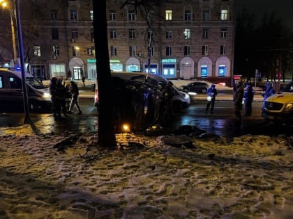В отношении водителя, насмерть сбившего женщину с ребенком в Москве, возбудили уголовное дело