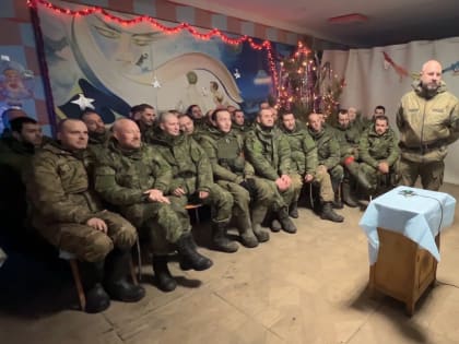 «Мы обязательно вернемся»: в Казани провели телемост для мобилизованных и их близких