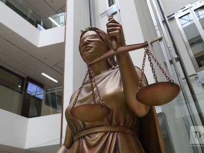 «Эдельвейс» возьмет деньгами: компания отсудила у Казани компенсацию за пивбар «Раки»