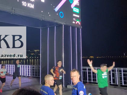 В столице Татарстана прошел традиционный забег «Ночная Казань»