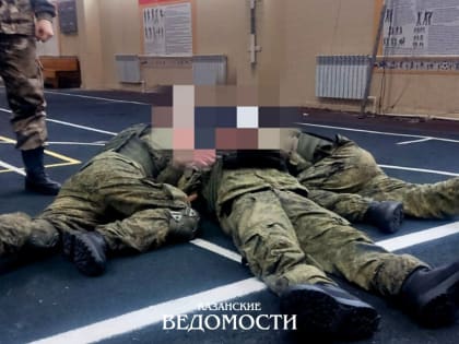 Первые добровольцы-санинструкторы, среди которых есть и девушка, отправились в зону СВО из Татарстана