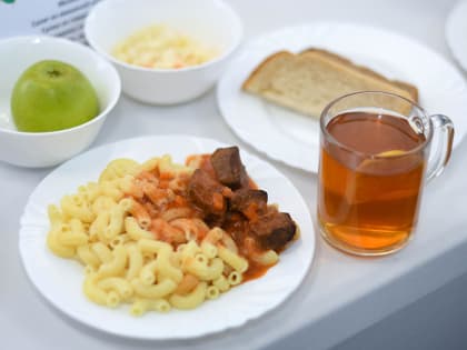 Дети мобилизованных казанцев с 10 октября будут бесплатно питаться в школах