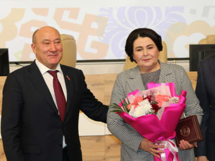 На заседании Совета Актанышского муниципального района состоялось вручение государственных наград