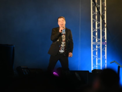 Радиостанция "Күңел" представила вечернюю программу на майдане