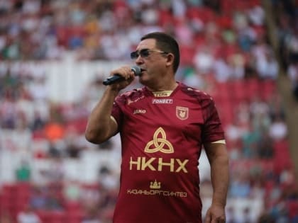 Салават Фатхетдинов выступил в футболке «Рубина» перед матчем с КАМАЗом