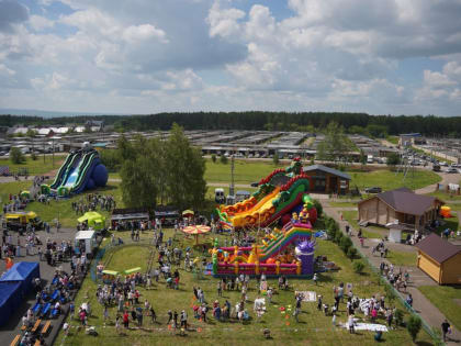 В Елабуге отметили яркий и красочный Сабантуй