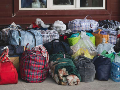 Татарстанцы переливают алкоголь в упаковки из-под майонеза для отправки в зону СВО