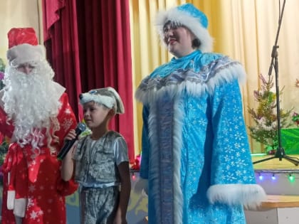 Бал маскарад - «Новый год к нам приходит!»