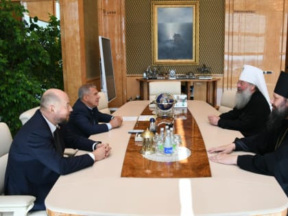 Встреча Рустама Минниханова с митрополитом Кириллом