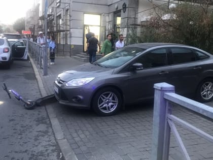 Женщина на иномарке сбила девочку на электросамокате в Казани