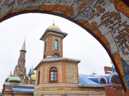 Сегодня открылась паромная переправа из Казани в Верхний Услон