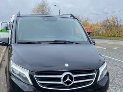 Челнинская фирма заплатила долг в почти 300 тыс. рублей, чтобы не отдавать Мерседес